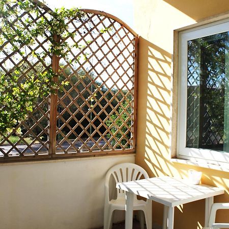 La Smeralda - Boutique Rooms And Breakfast 阿兰奇湾城 外观 照片