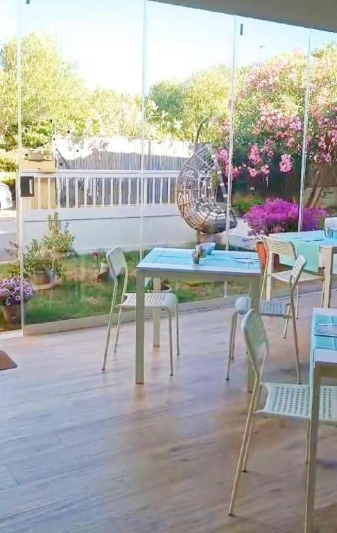 La Smeralda - Boutique Rooms And Breakfast 阿兰奇湾城 外观 照片